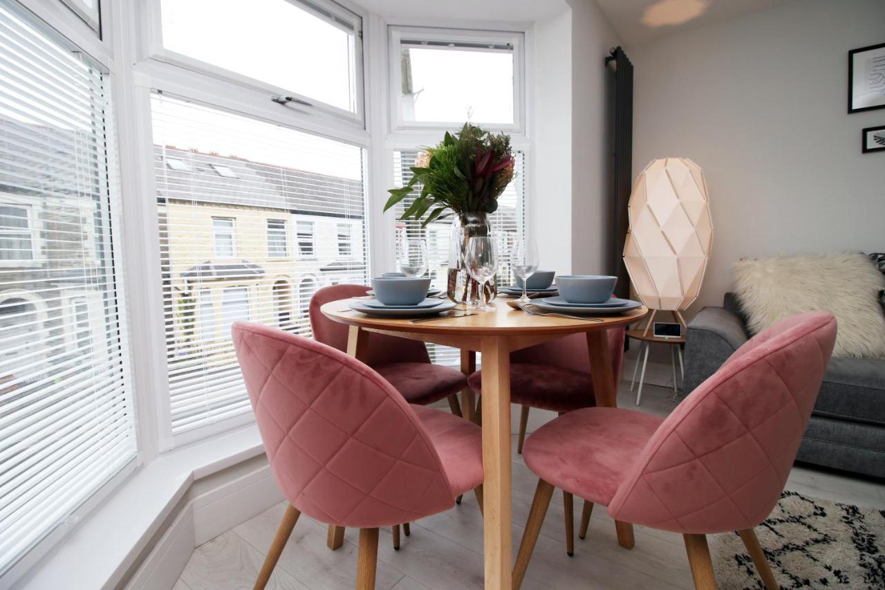 New 2 Bed Comfort - Functional - Secure - Private Cardiff Esterno foto