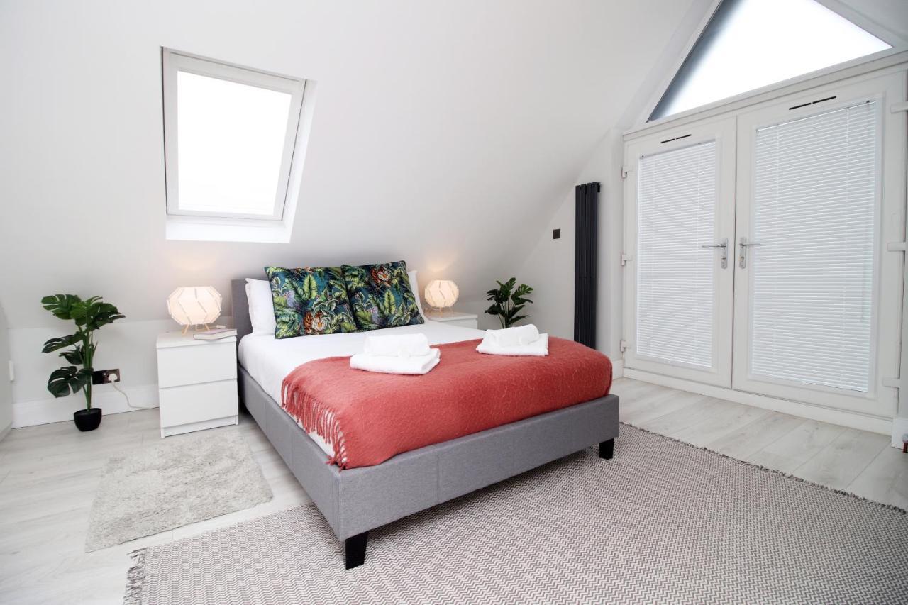 New 2 Bed Comfort - Functional - Secure - Private Cardiff Esterno foto