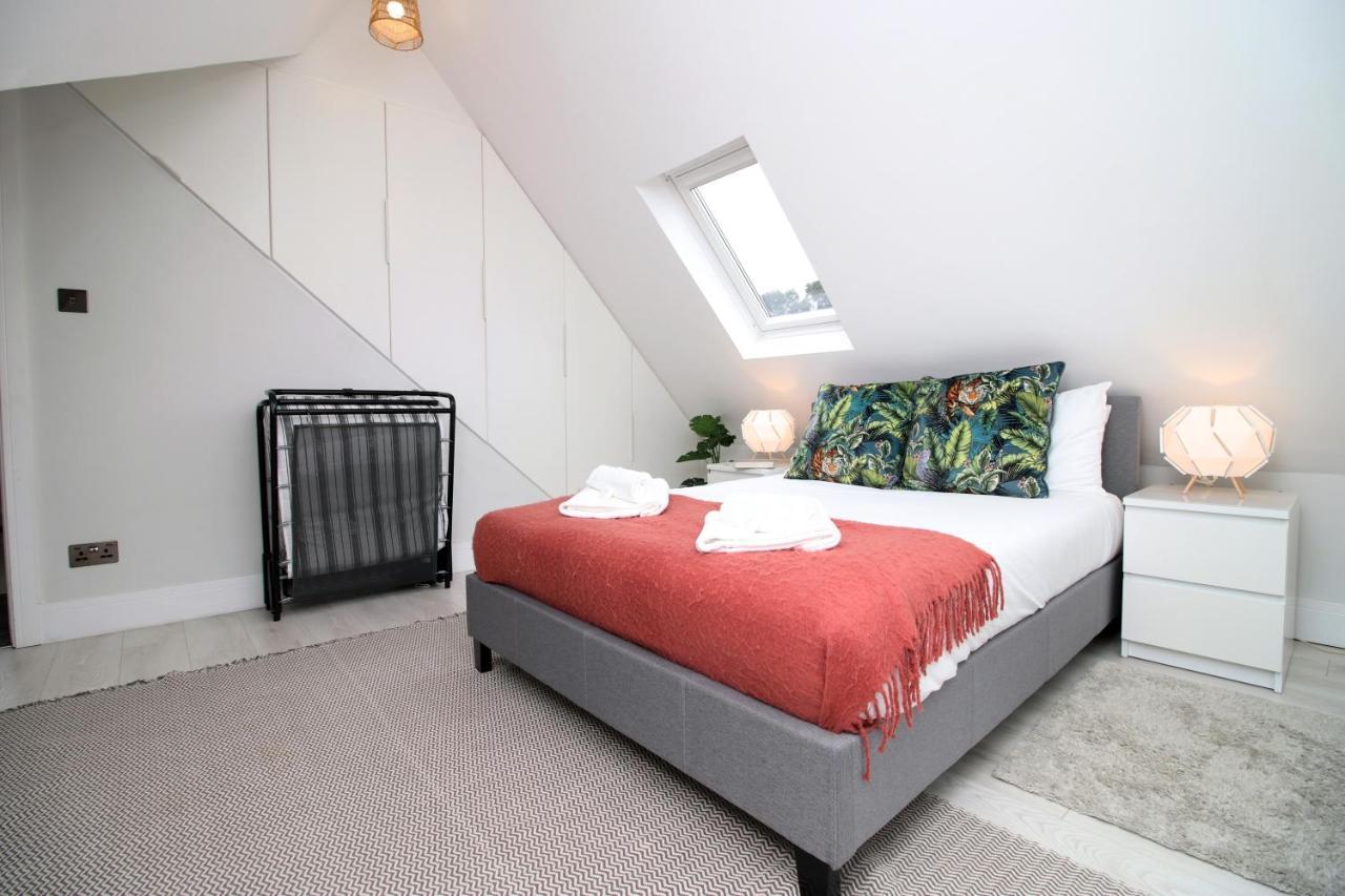 New 2 Bed Comfort - Functional - Secure - Private Cardiff Esterno foto