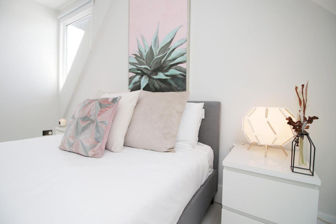New 2 Bed Comfort - Functional - Secure - Private Cardiff Esterno foto